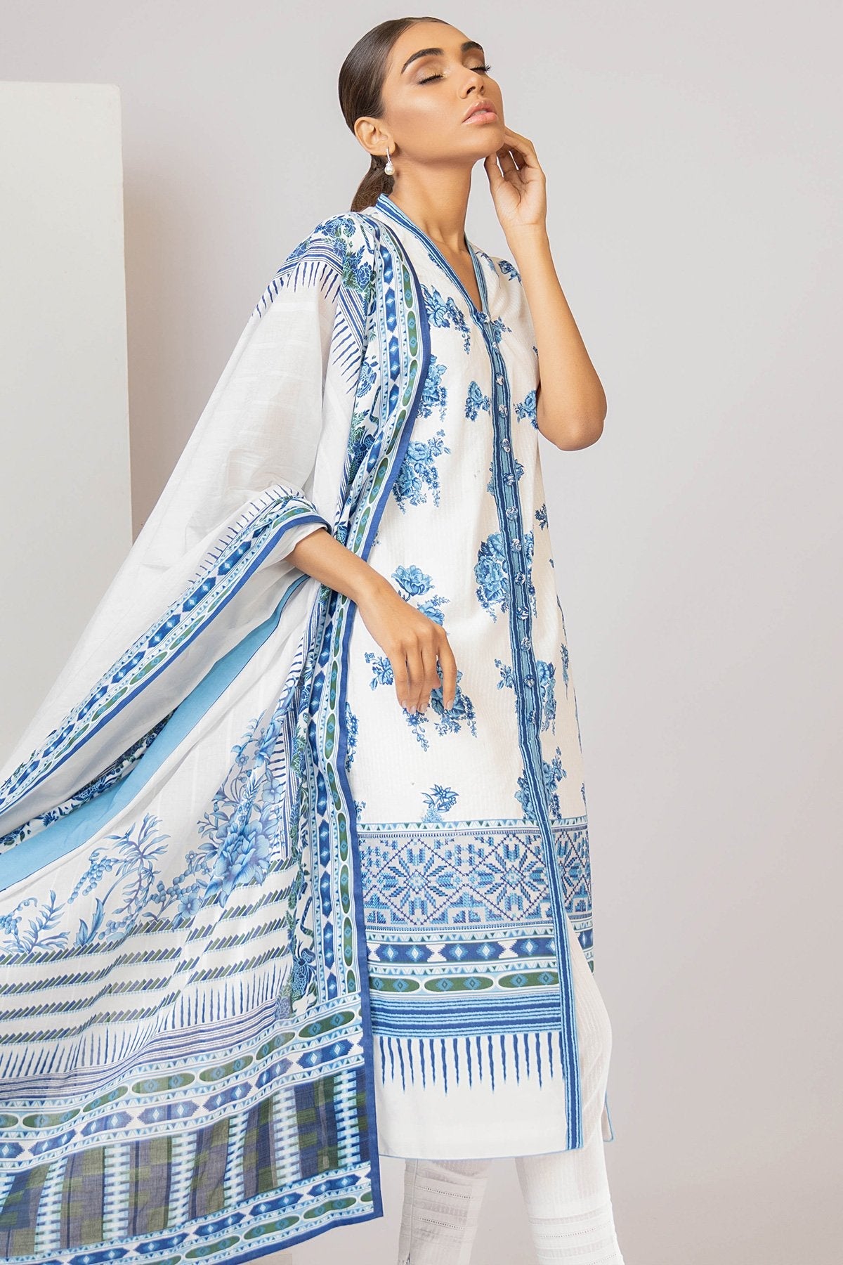 Alkaram - 3 Pc Embroidered Lawn Suit With Printed Brochia Lawn Dupatta