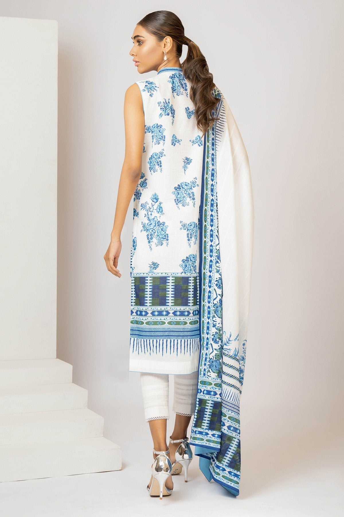 Alkaram - 3 Pc Embroidered Lawn Suit With Printed Brochia Lawn Dupatta