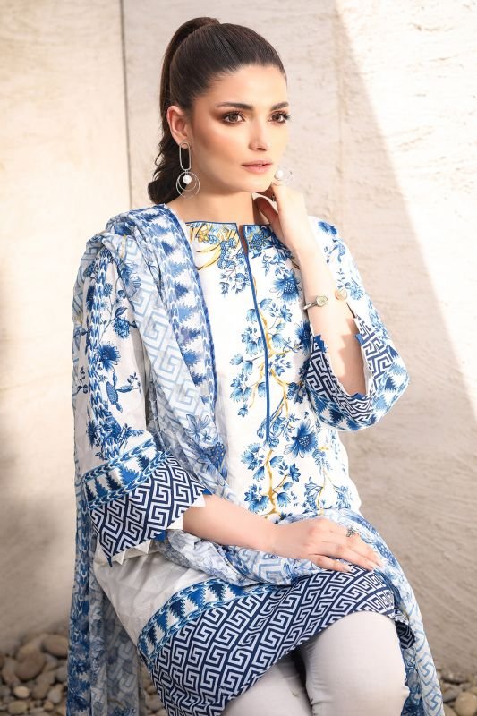 Alkaram - Three Piece Printed Suit With Jacquard Net Dupatta