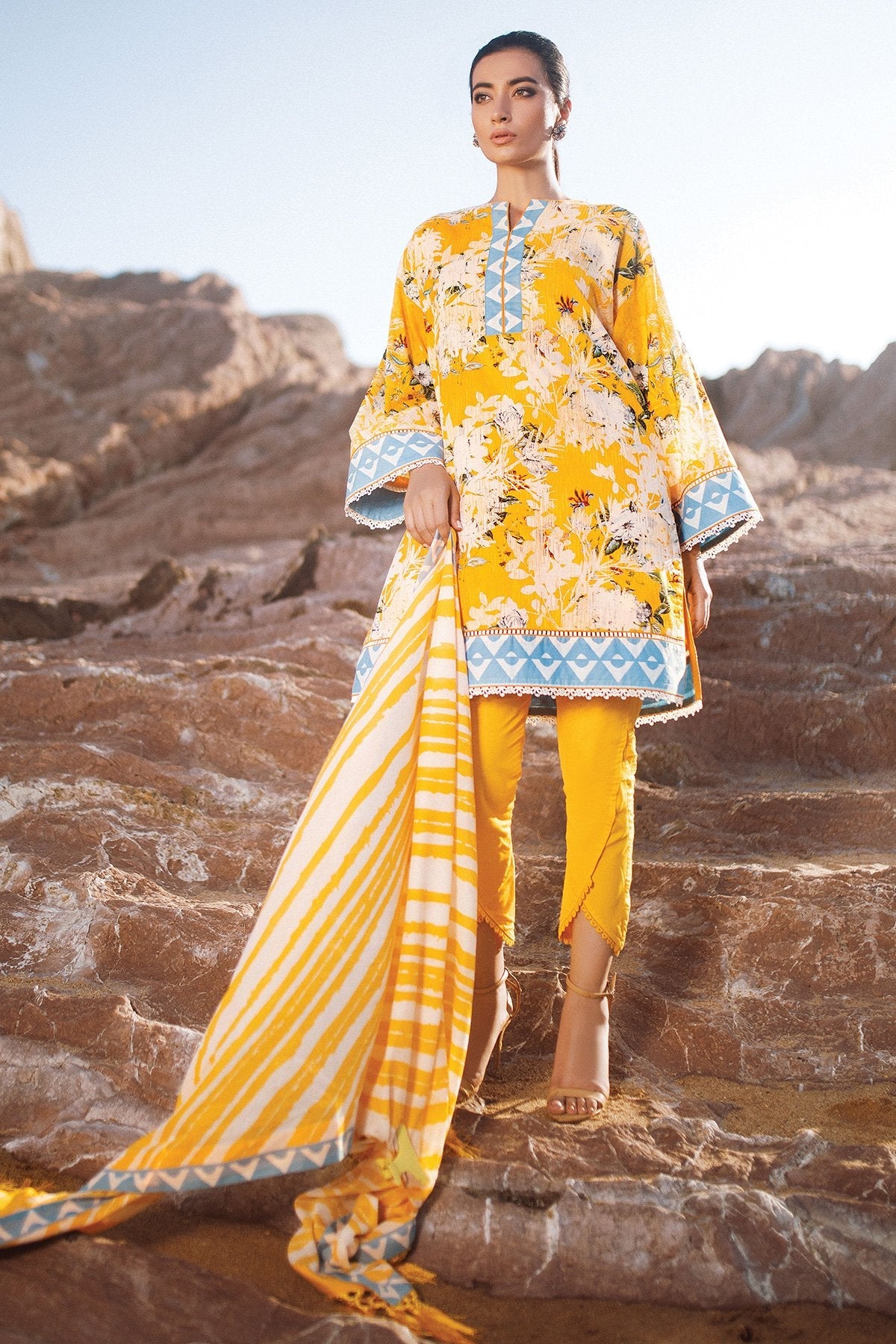 3 Pc Printed Lawn Suit With Lawn Dupatta