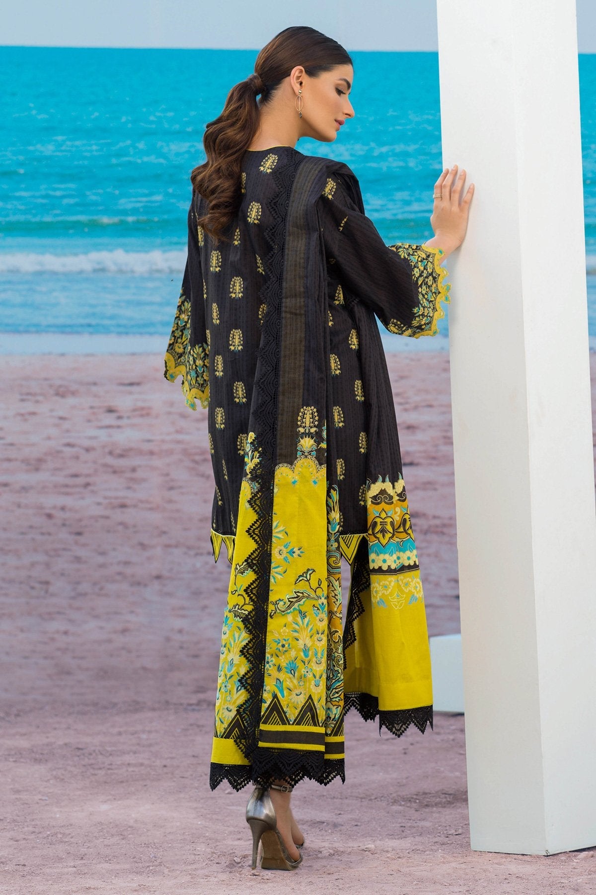 Alkaram - 3 Pc Embroidered Lawn Suit With Printed Lawn Dupatta