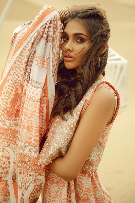 Alkaram - 3 Pc Printed Khaddar Suit With Khaddar Dupatta
