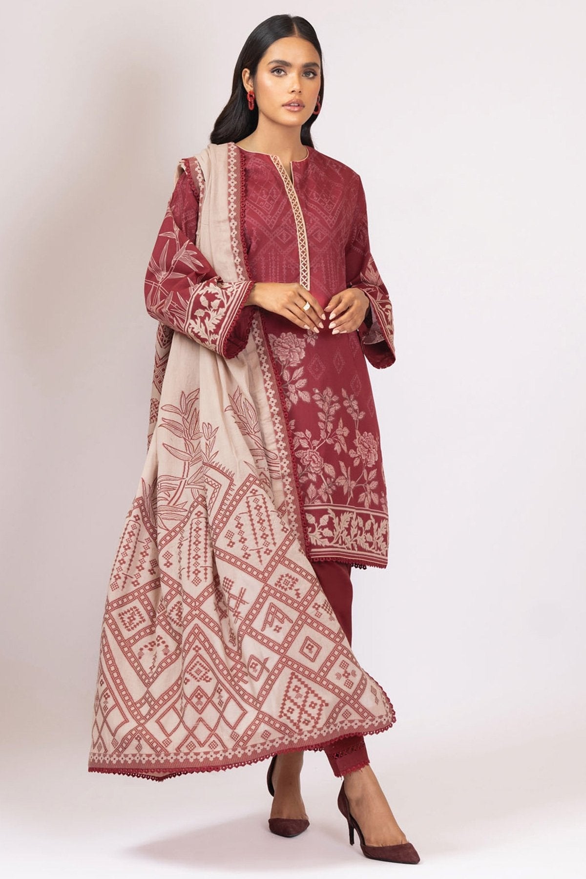 Alkaram - 3 Pc Printed Lawn Suit With Jacquard Dupatta