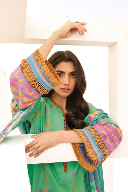 Alkaram - 2 Pc Printed Lawn Suit With Lawn Dupatta