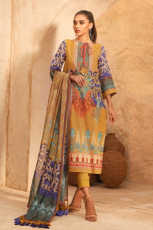 Alkaram - Three Piece Printed Suit With Voile Dupatta