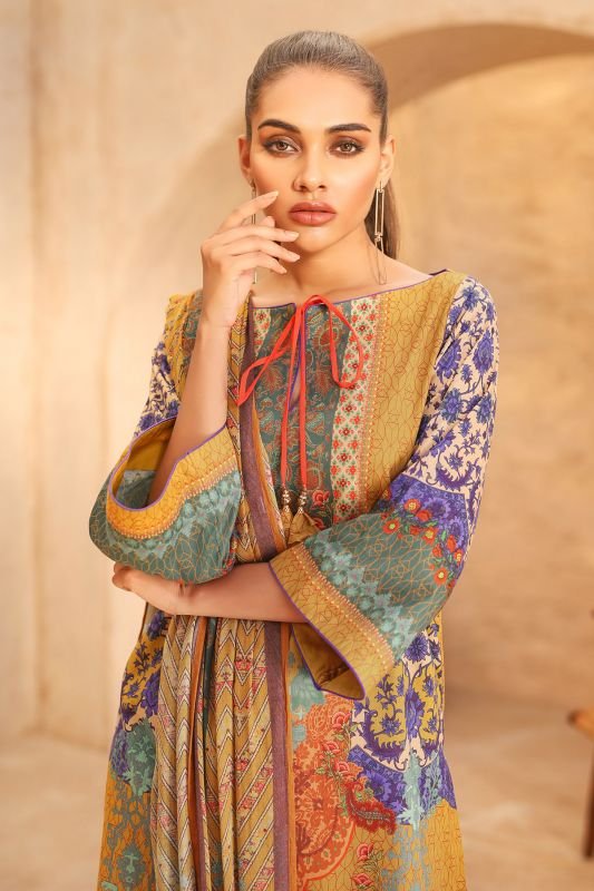 Alkaram - Three Piece Printed Suit With Voile Dupatta