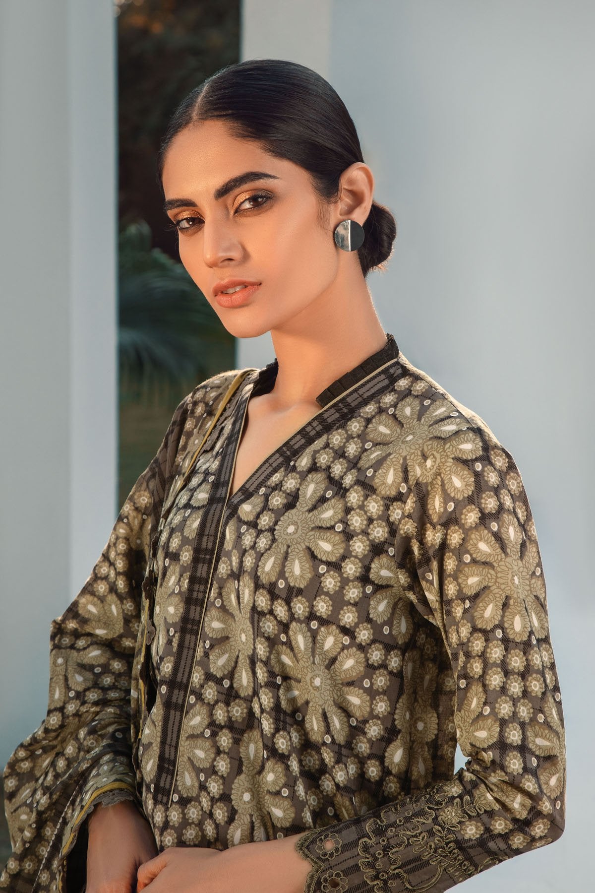Alkaram - 3 Pc Embroidered Lawn Suit With Printed Lawn Dupatta
