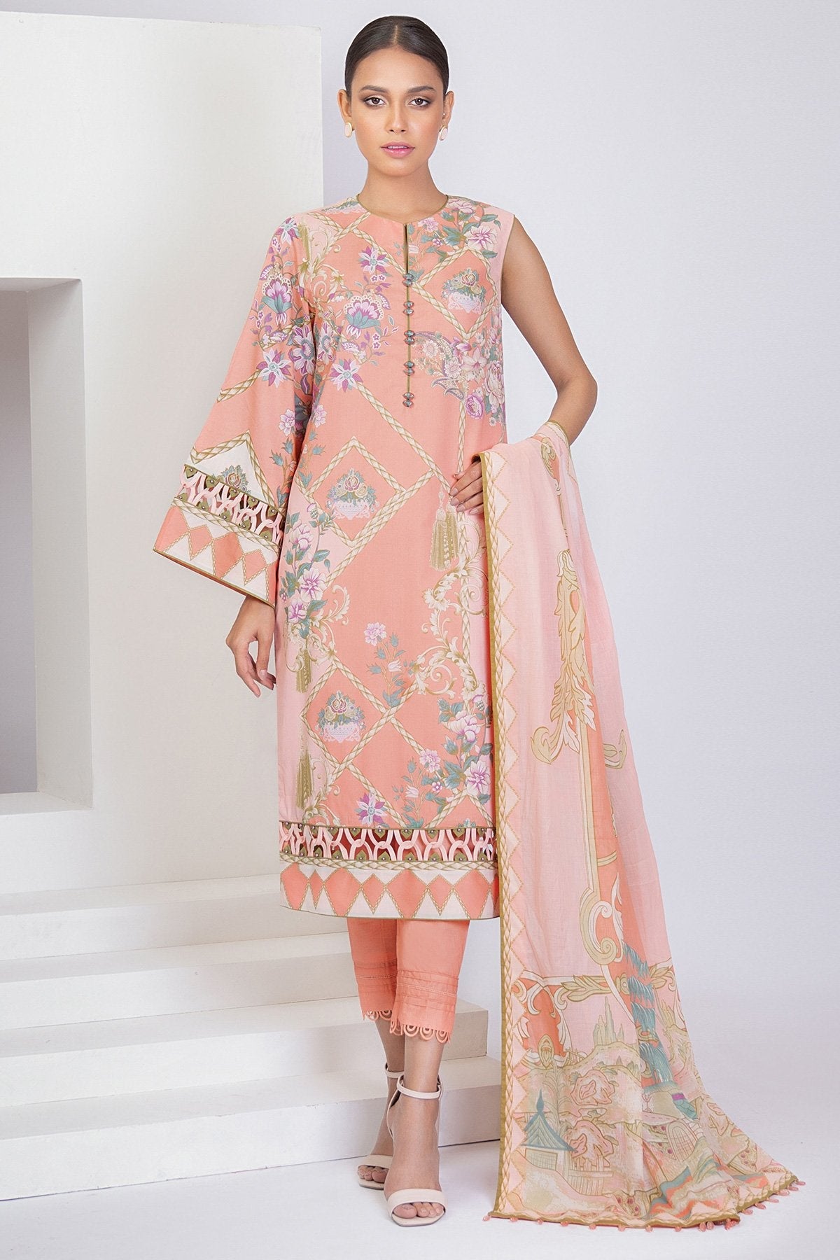 3 Pc Printed Lawn Suit With Printed Lawn Dupatta