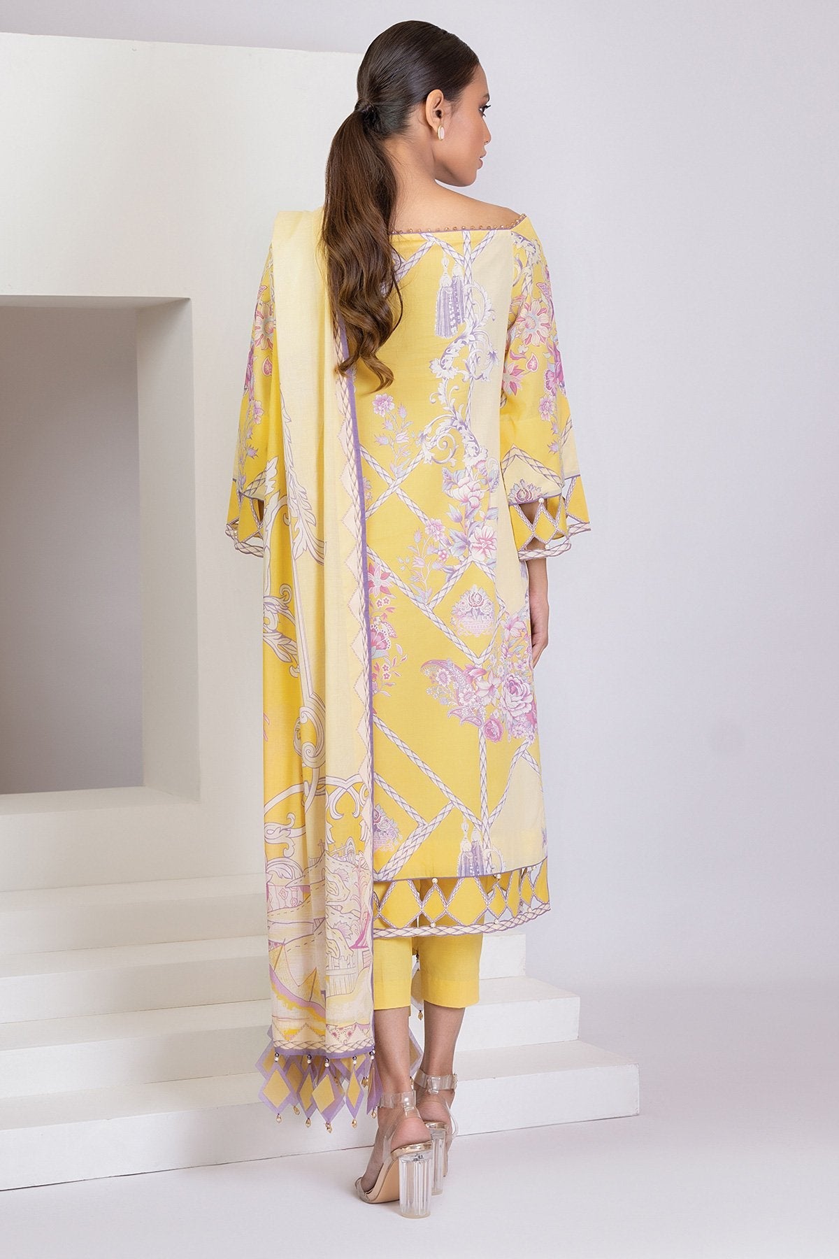 Alkaram - 3 Pc Printed Lawn Suit With Printed Lawn Dupatta