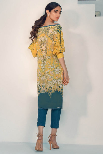 Alkaram - 2 Pc Digital Lawn Suit With Dyed Cambric Trouser