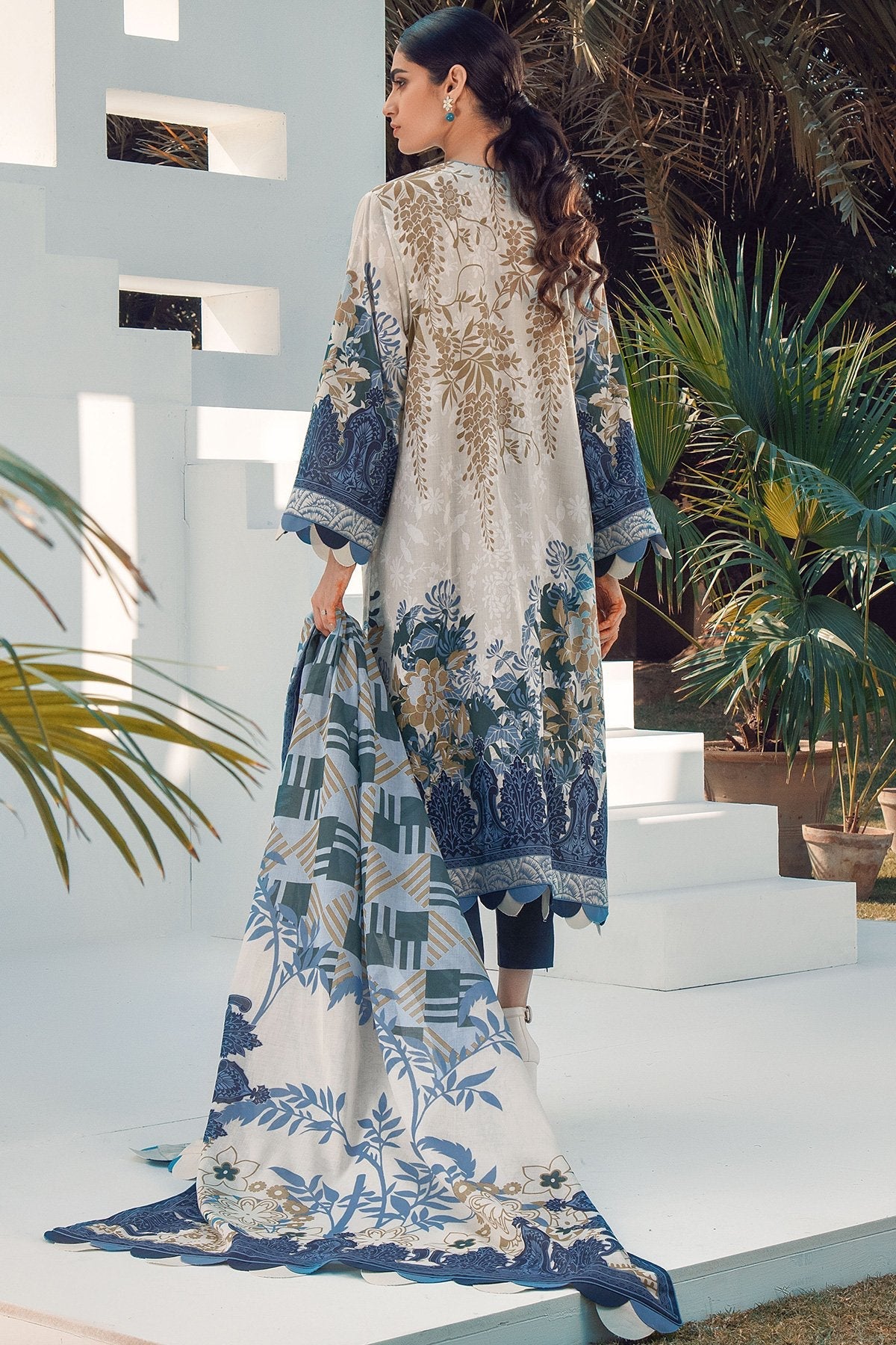 Alkaram - 2 Pc Printed Lawn Suit With Printed Lawn Dupatta