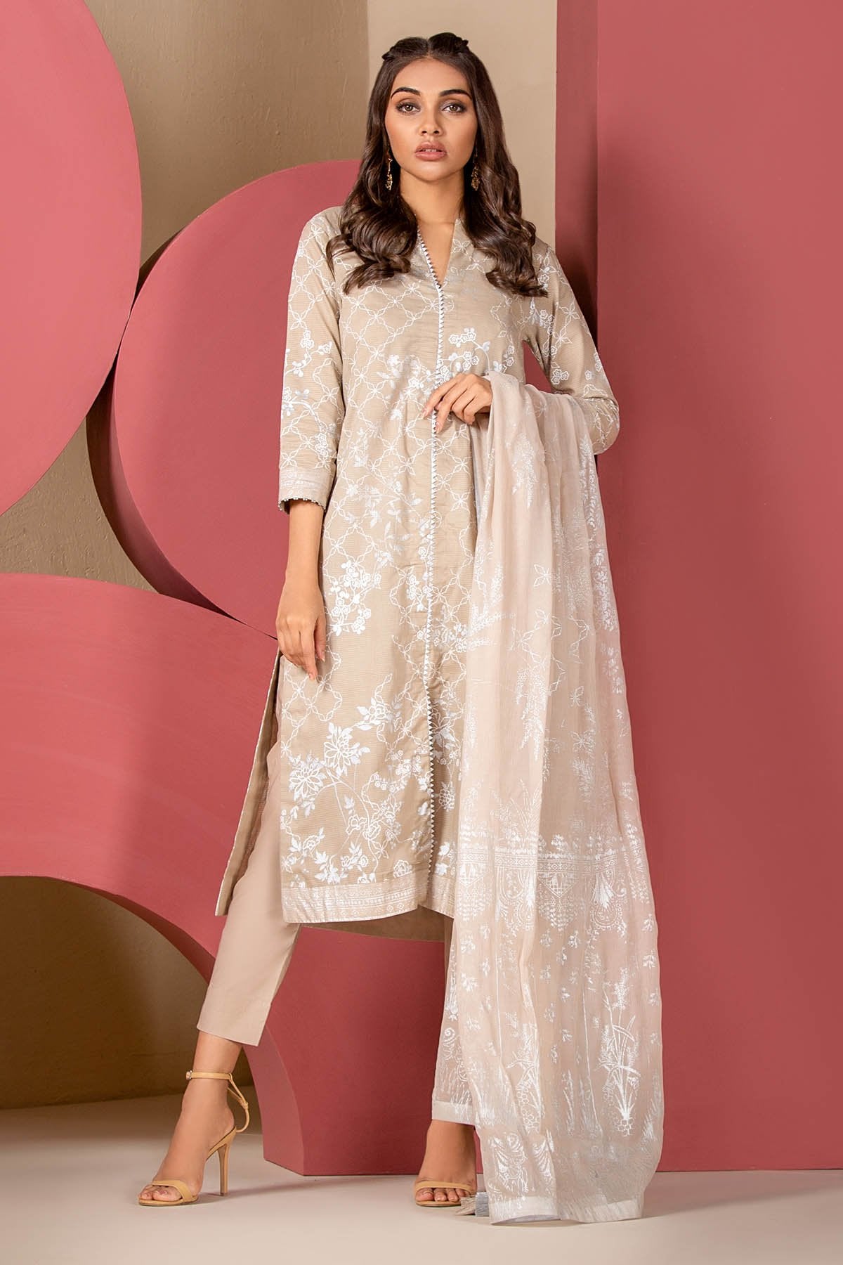 Alkaram - 3 Piece Printed Suit With Printed Foil Dupatta