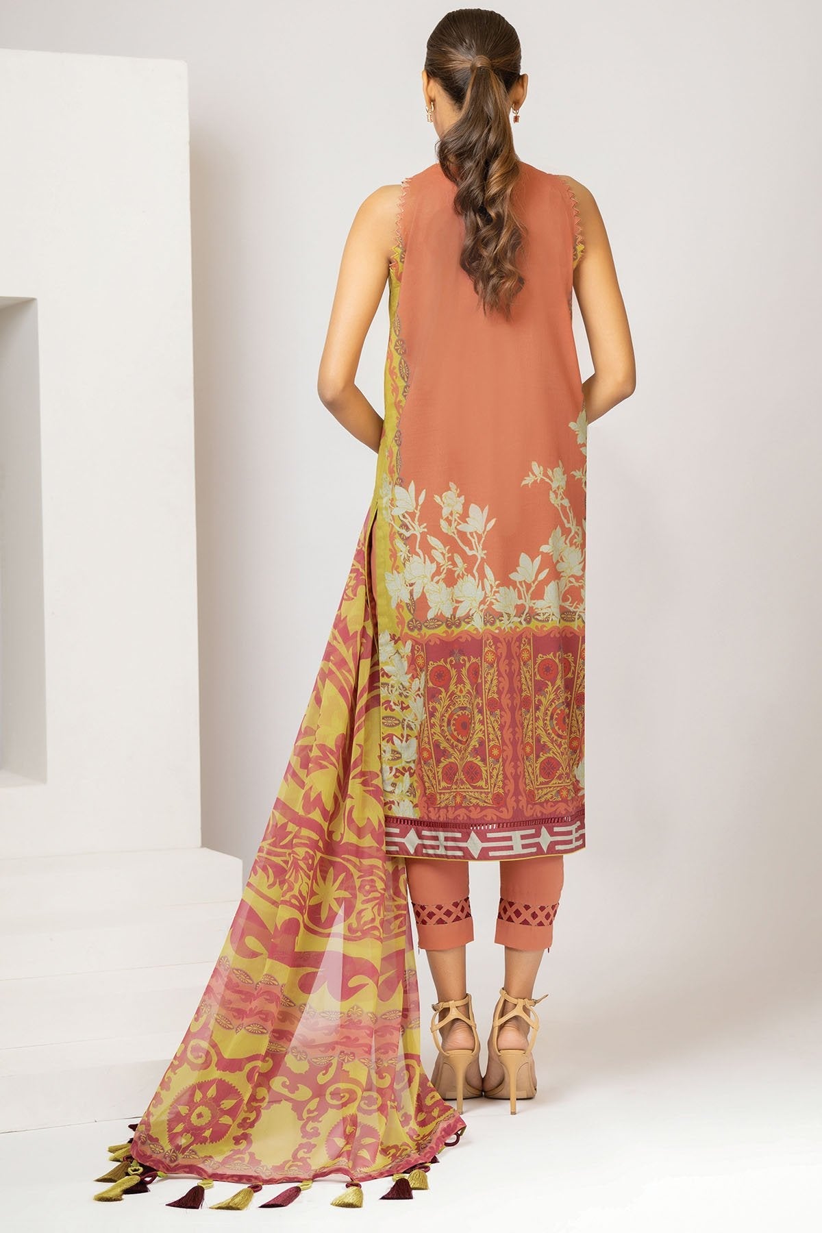 Alkaram - 2 Pc Digital Printed Lawn Suit With Digital Chiffon Dupatta