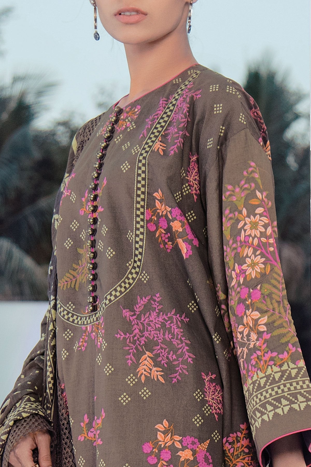 Alkaram - 2 Pc Printed Lawn Suit With Doria Lawn Dupatta