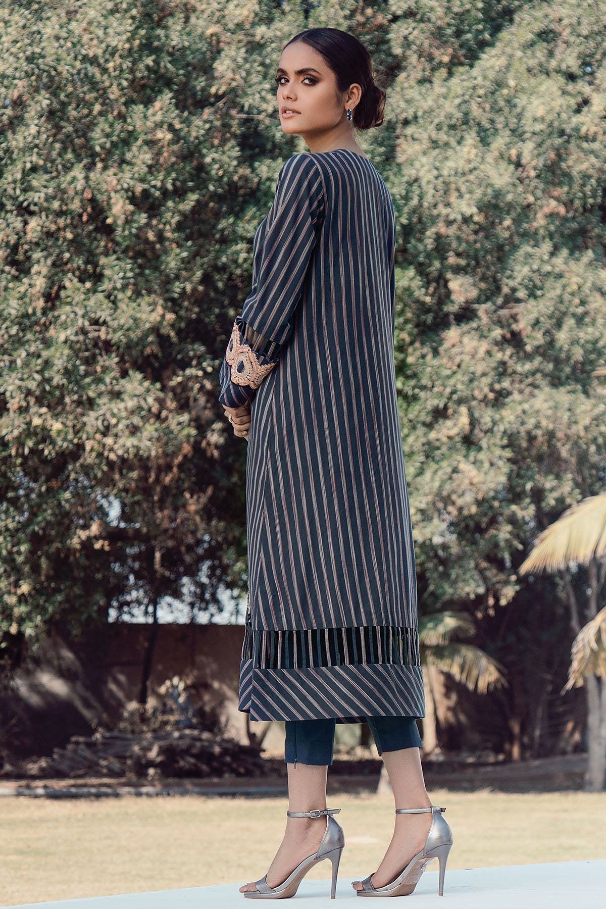 Alkaram - 2 Pc Embroidered Yarn Dyed Suit With Dyed Cambric Trousers