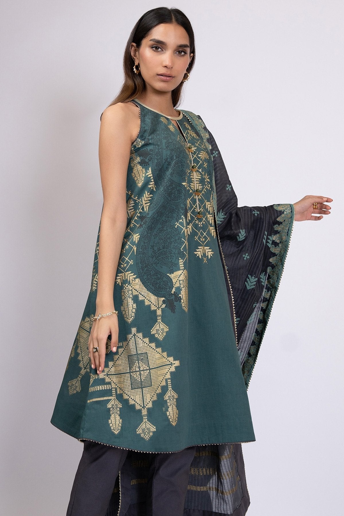 Alkaram - 3 Pc Printed Lawn Suit With Broshia Dupatta