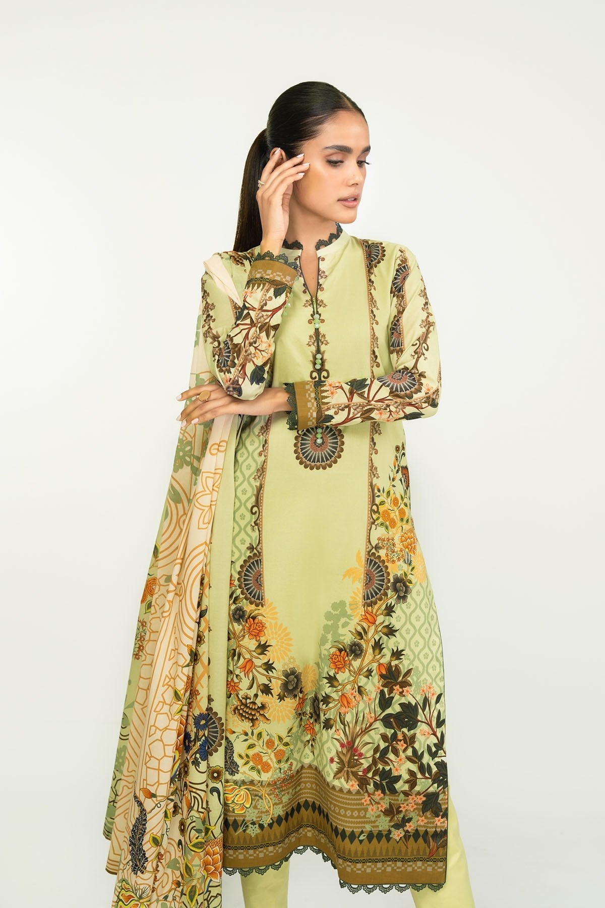 2 Pc Printed Lawn Suit With Lawn Dupatta