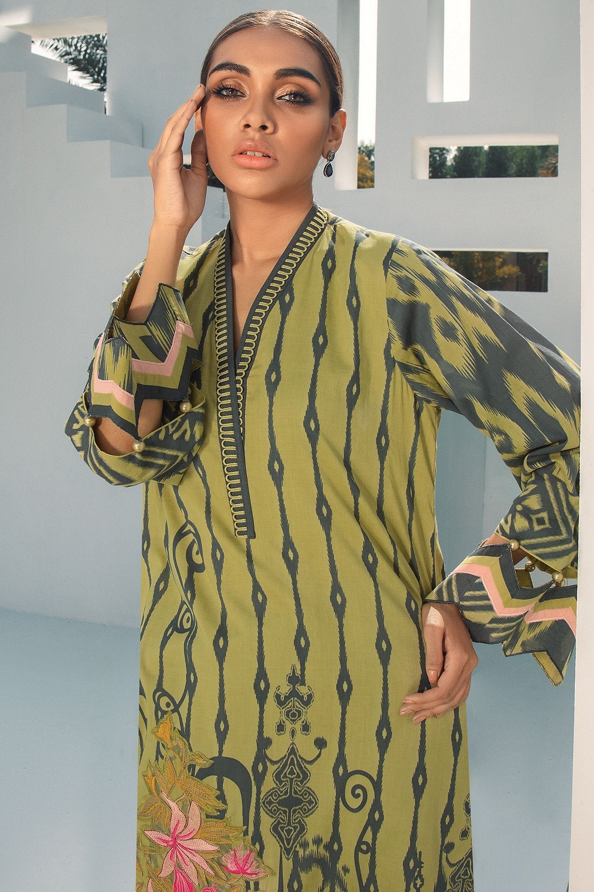 Alkaram - 2 Pc Embroidered Lawn Suit With Dyed Cambric Trousers