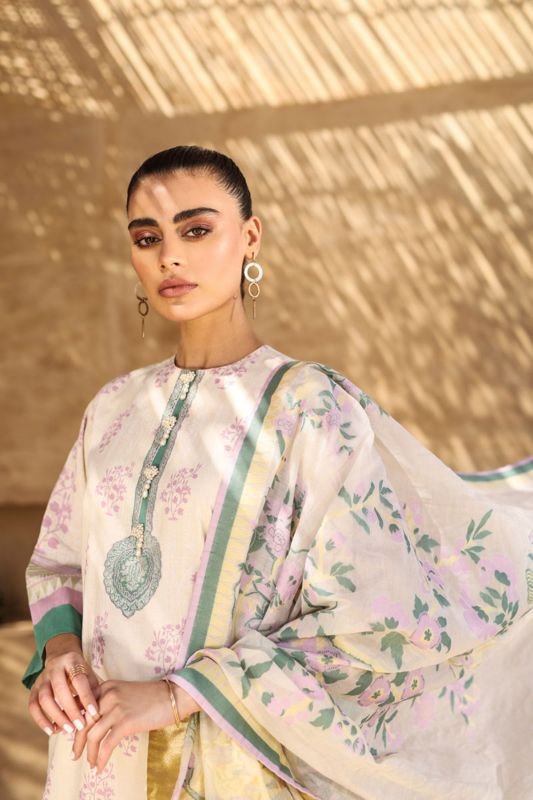Alkaram - Three Piece Embroidered Suit With jacquard Dupatta