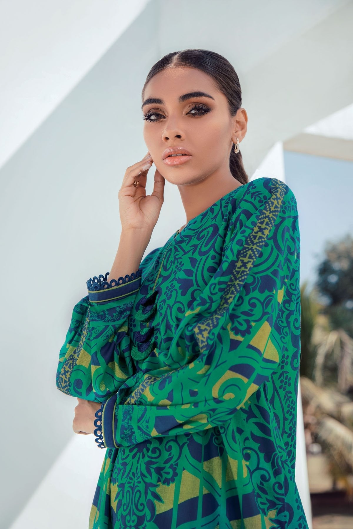 Alkaram - 2 Pc Digital Printed Lawn Suit With Dyed Cambric Trousers