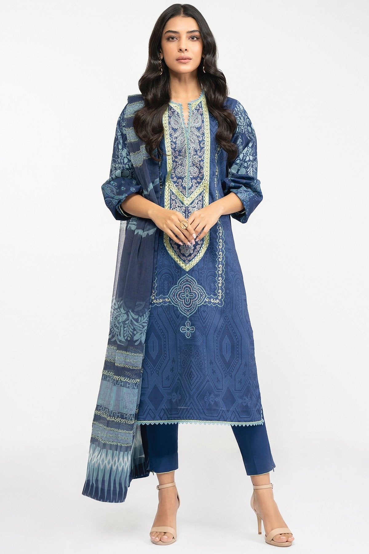 3 Pc Embroidered Lawn Suit With Chiffon Dupatta