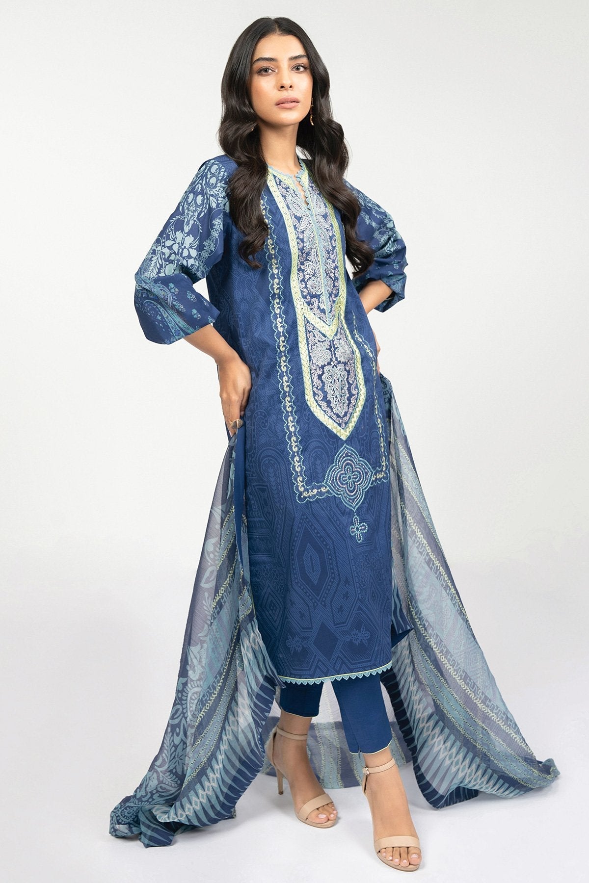 3 Pc Embroidered Lawn Suit With Chiffon Dupatta