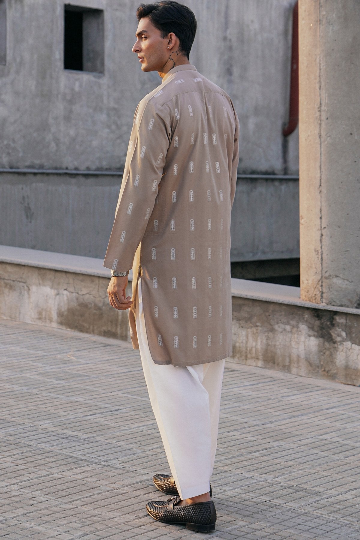 Dyed Jacquard Kurta