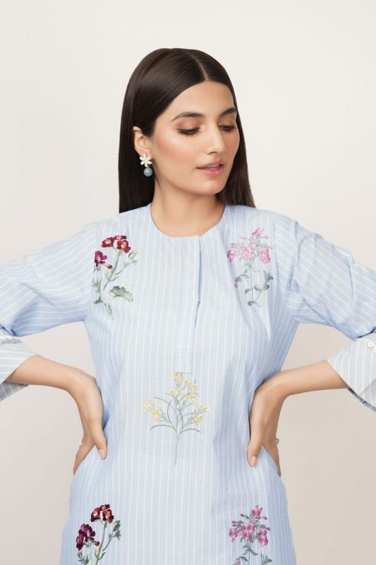 Dyed Embroidered Kurti