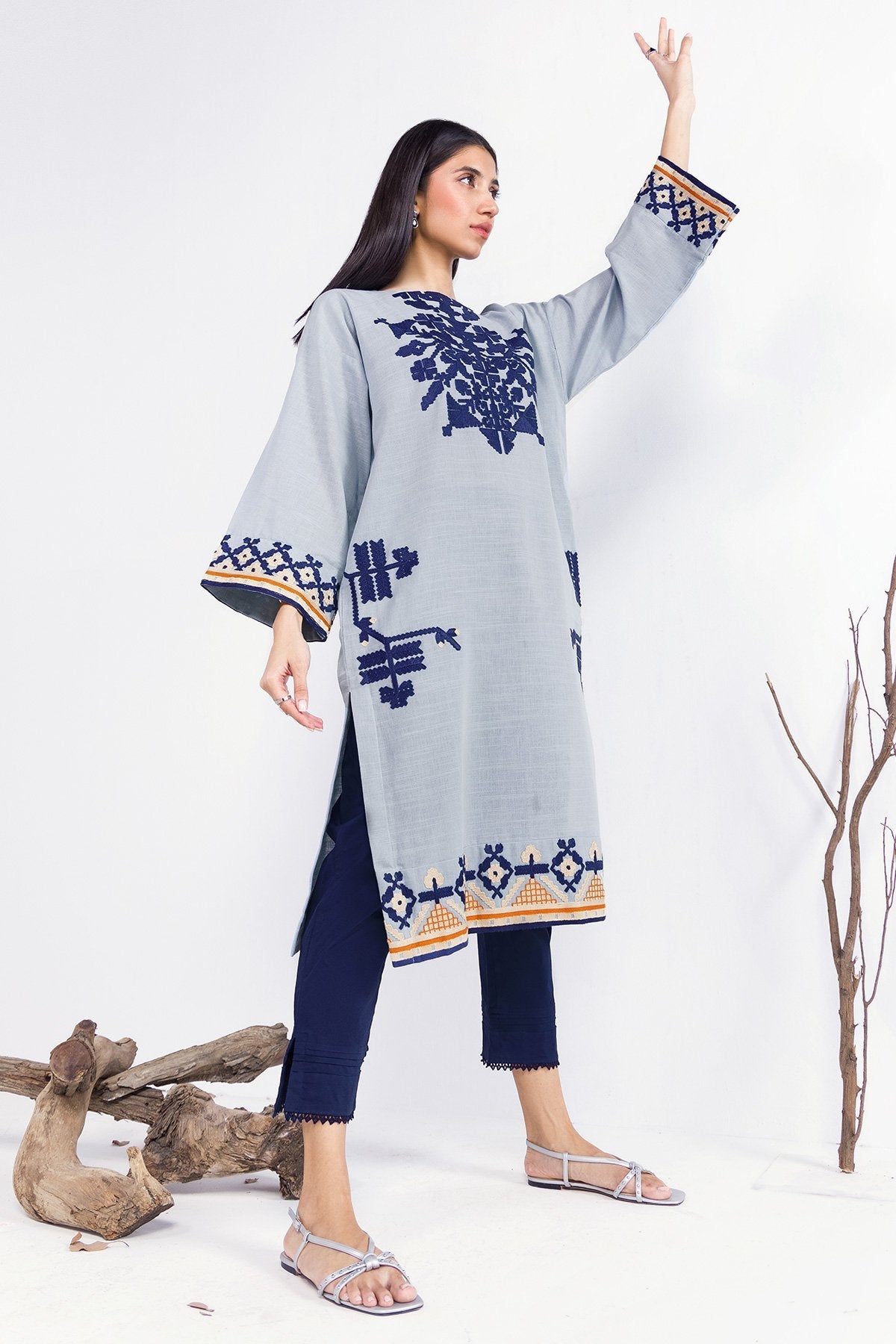 Dyed Embroidered Khaddar Kurti