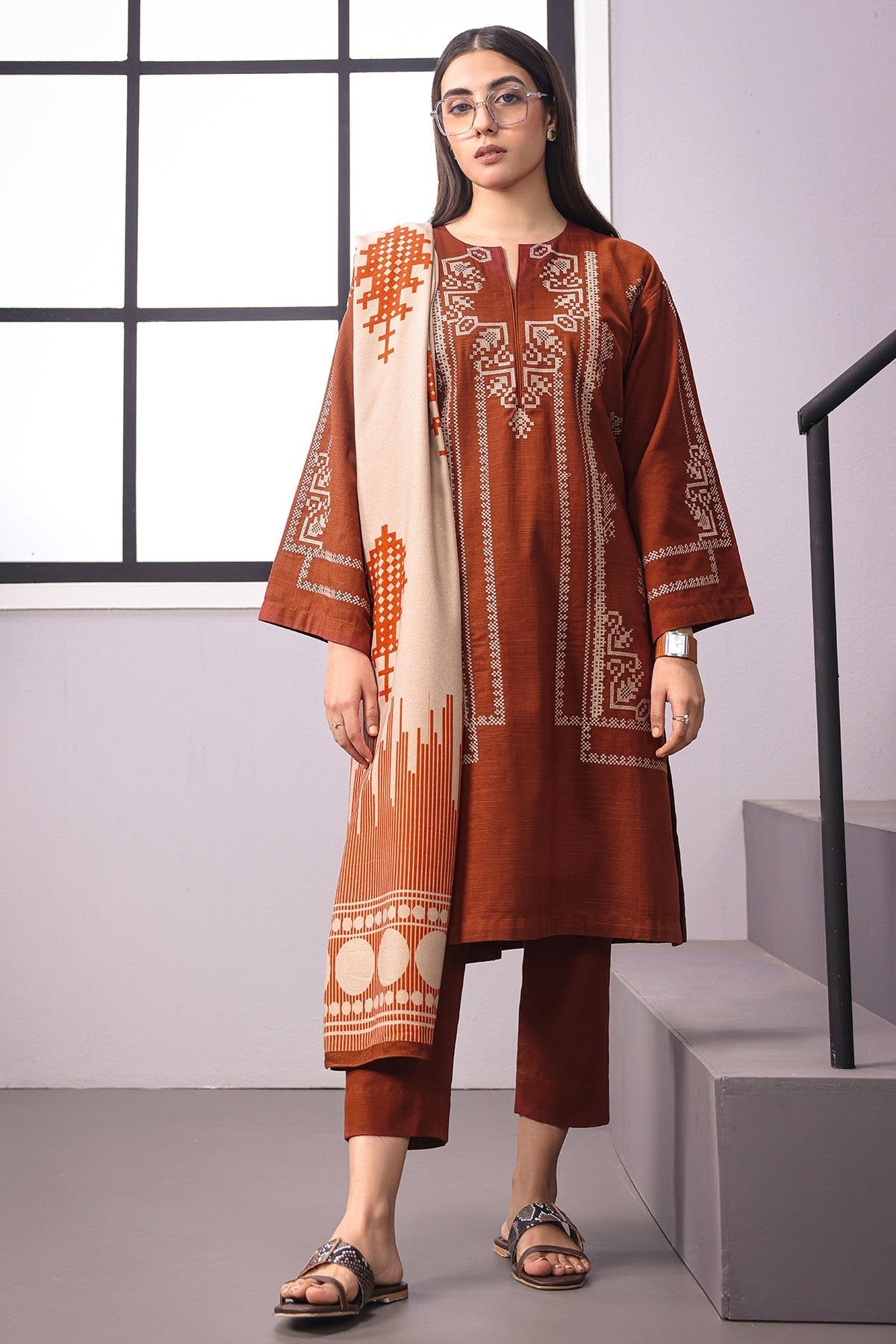 3 Pc Embroidered Khaddar Outfit