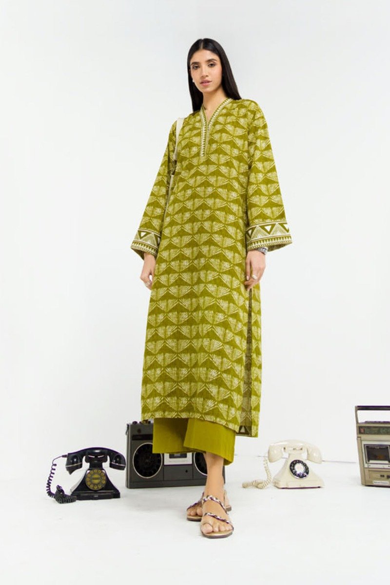 2 Pc Printed Khaddar Outfit