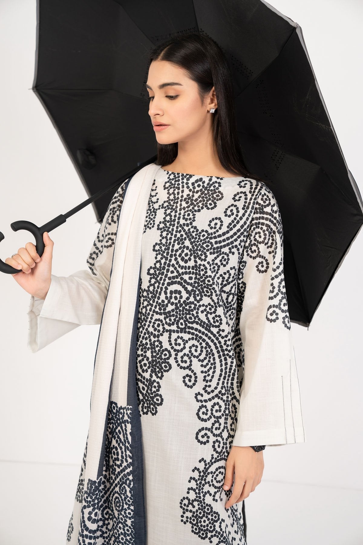 Alkaram - Printed Slub Lawn Kurti