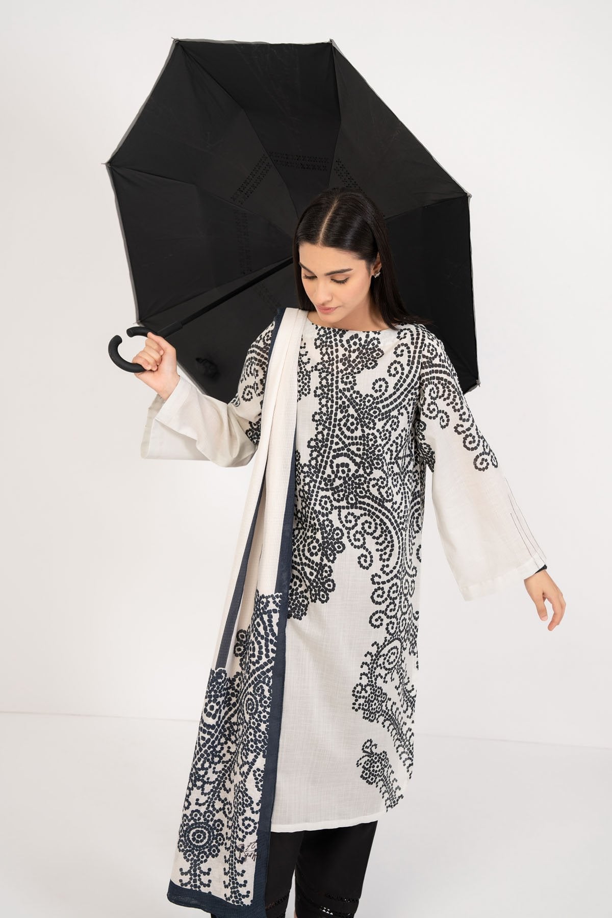 Alkaram - Printed Slub Lawn Kurti