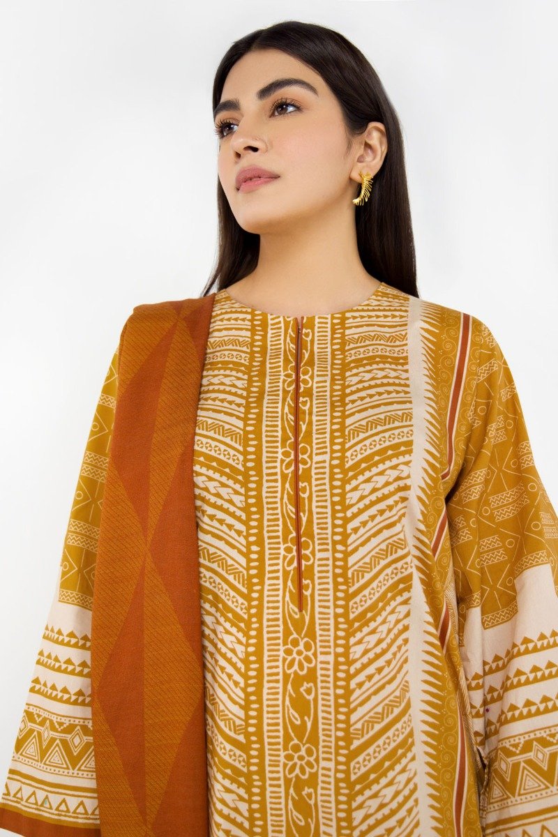 2 Pc Printed Khaddar Outfit