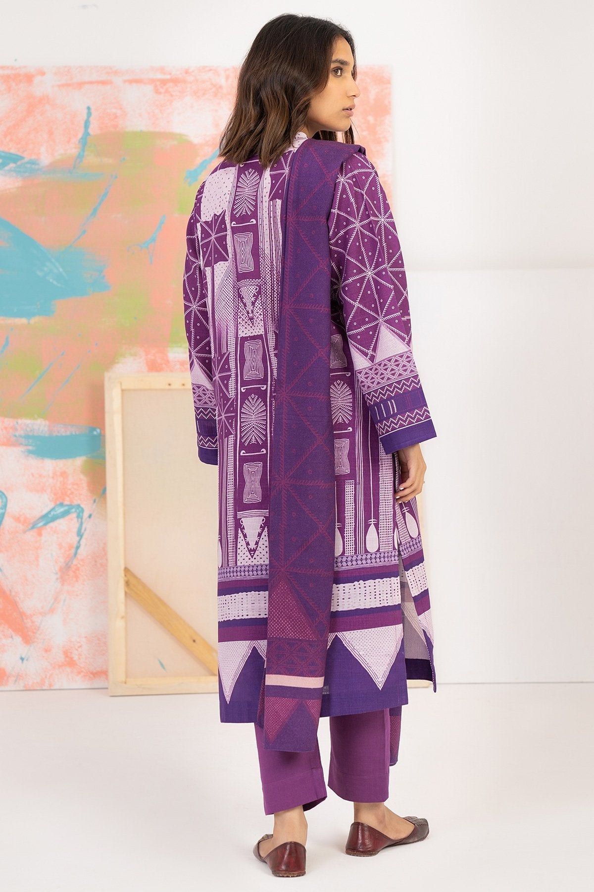 3 Pc Embroidered Khaddar Outfit