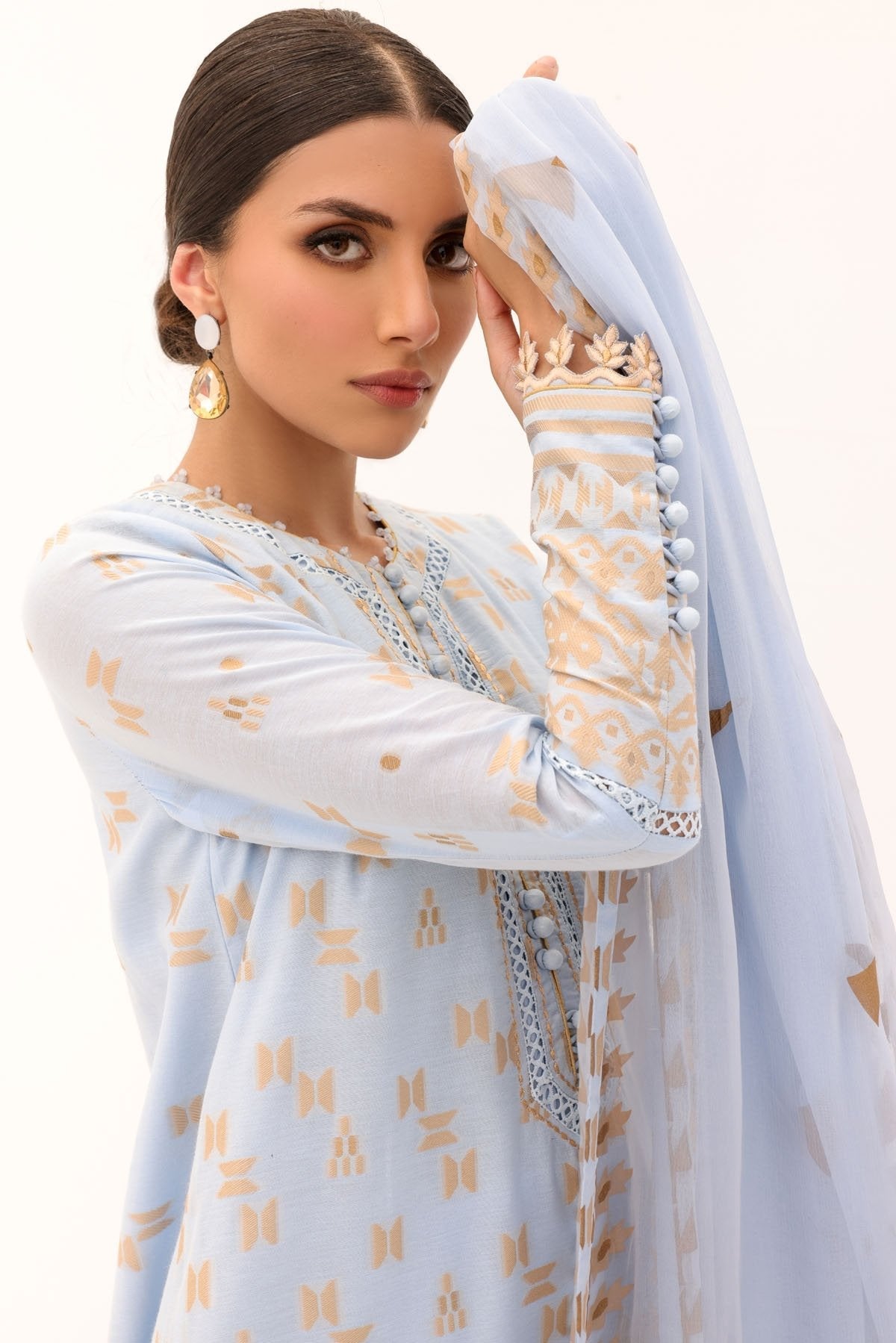 3 Pc Printed Yarn Dyed Suit With Chiffon Dupatta